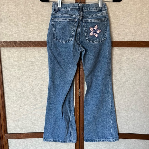 GAP Factory Store Vintage Appliqué Floral Flare Jeans - 8 - Picture 2 of 11